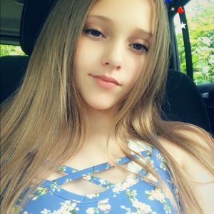 Meet your Posher, Madalynn